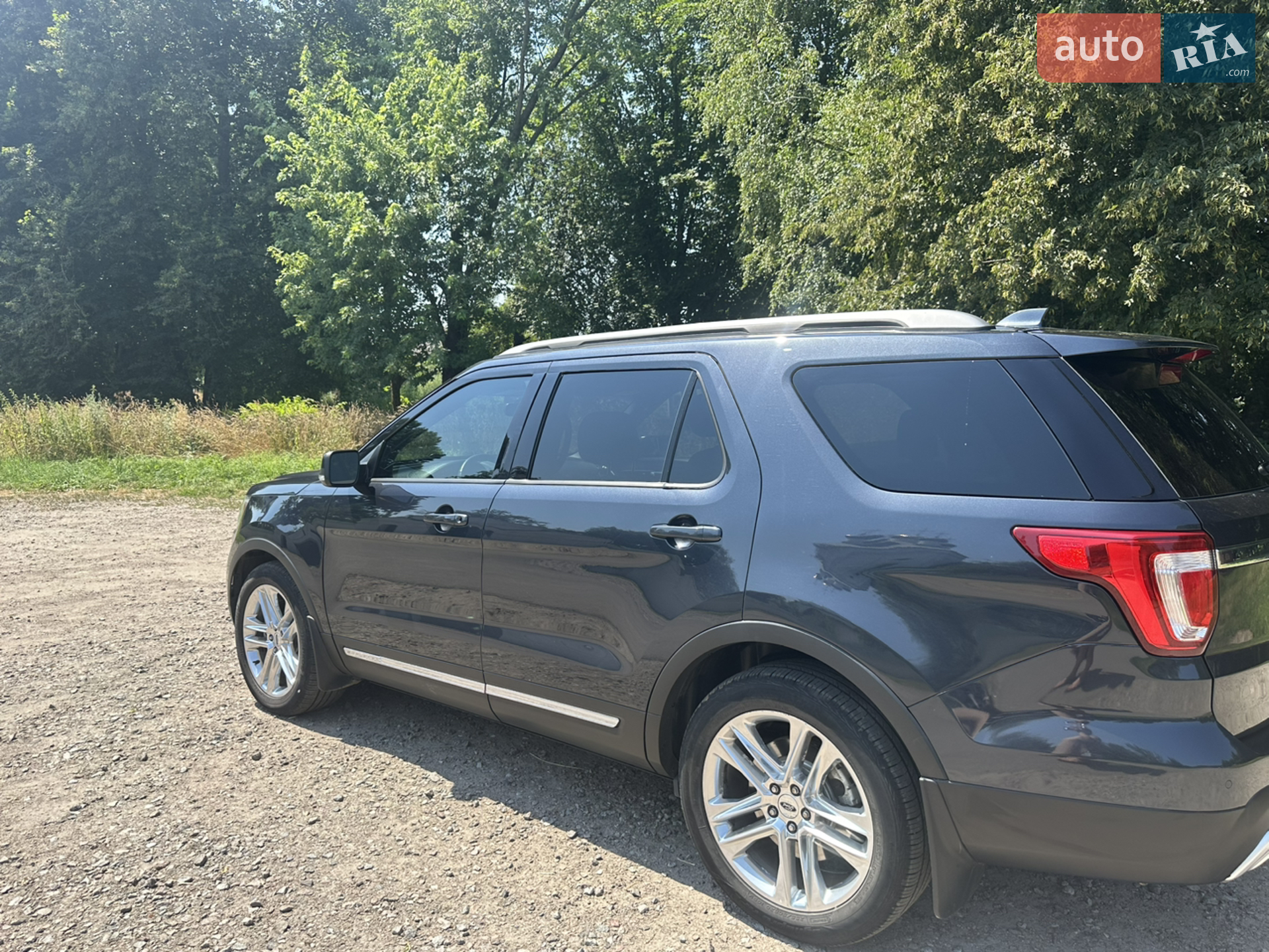 2016 Ford Explorer - мініатюра 8