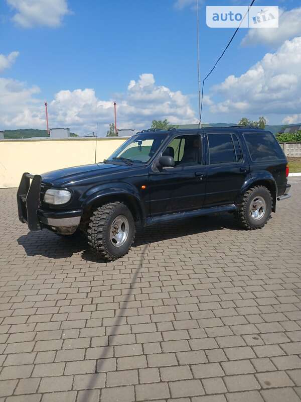 Внедорожник / Кроссовер Ford Explorer 1995 в Иршаве фото 9 Внедорожник / Кроссовер Ford Explorer 1995 в Иршаве