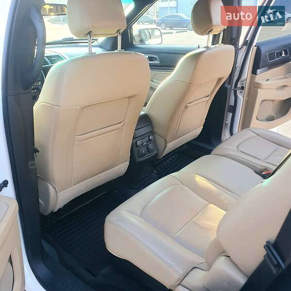 Внедорожник / Кроссовер Ford Explorer 2017 в Днепре