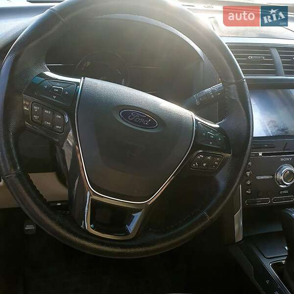 Внедорожник / Кроссовер Ford Explorer 2017 в Днепре