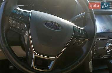 Внедорожник / Кроссовер Ford Explorer 2017 в 