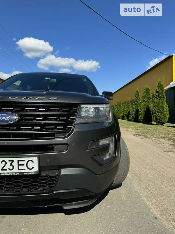 Внедорожник / Кроссовер Ford Explorer 2015 в Киеве