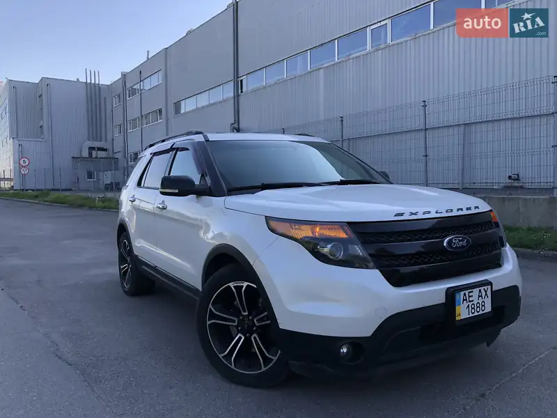 Ford Explorer
