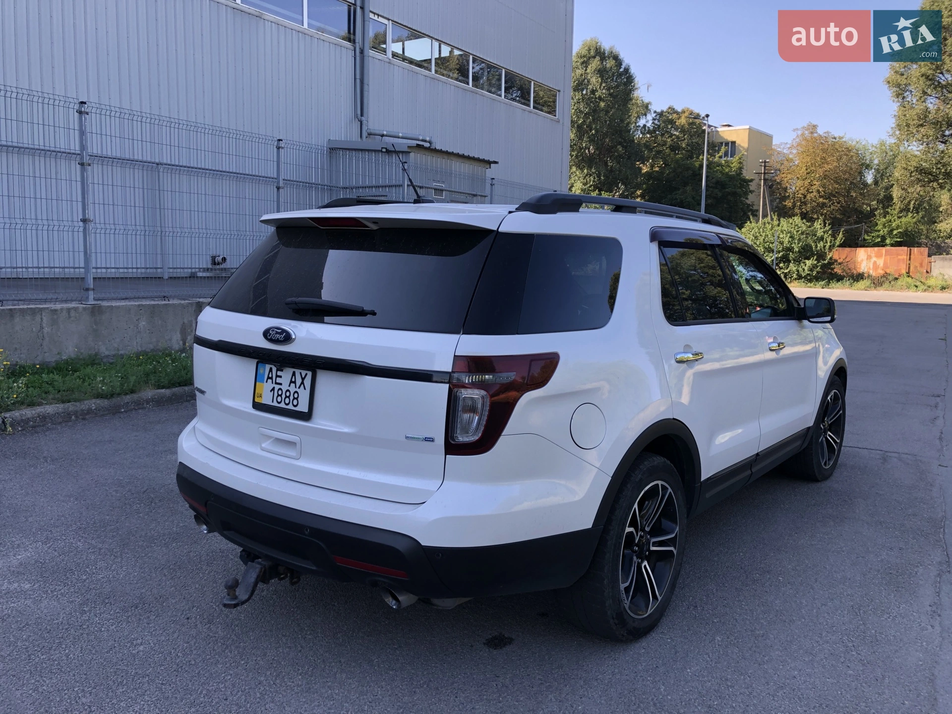 2013 Ford Explorer - мініатюра 5