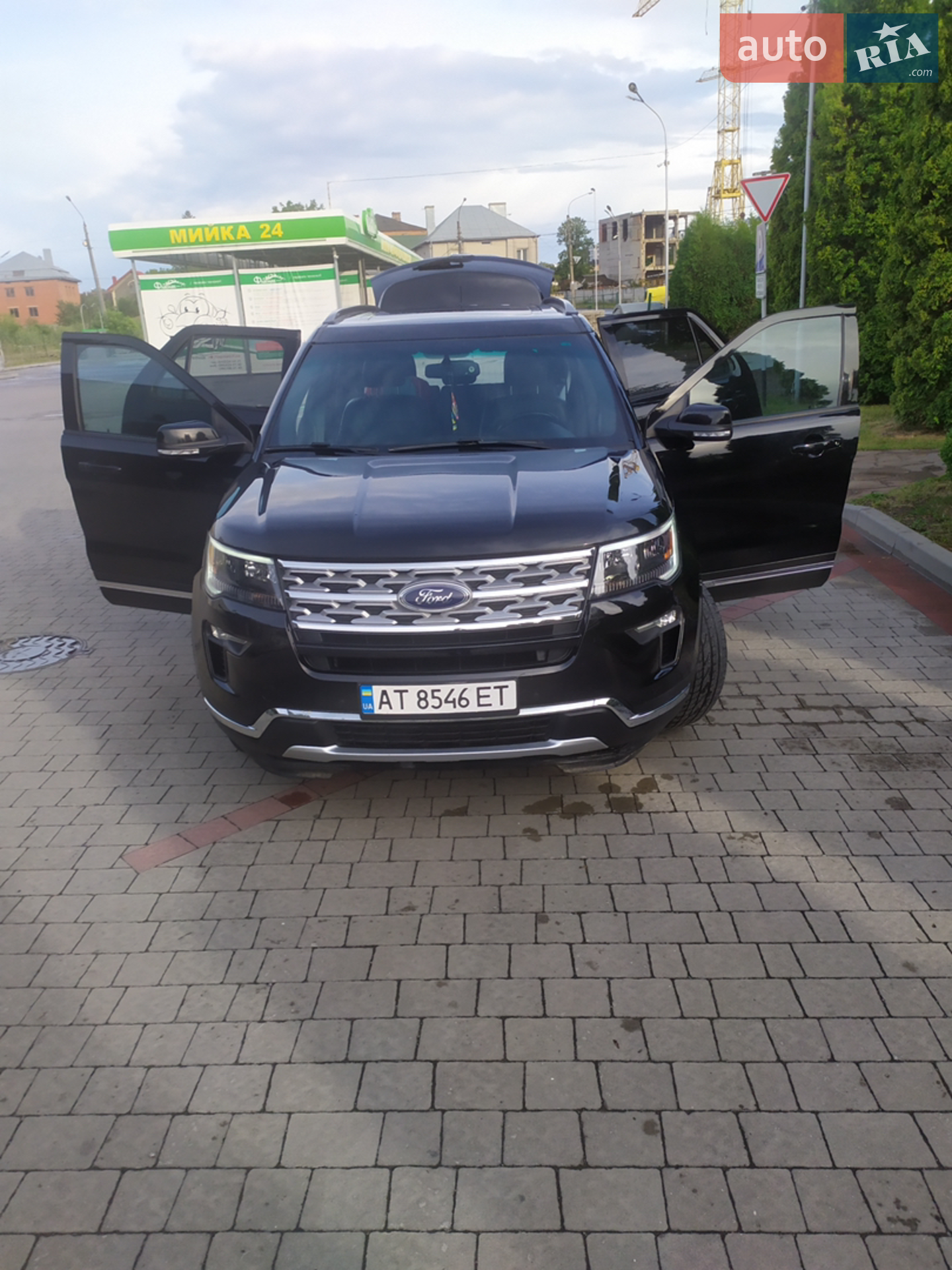 2016 Ford Explorer - мініатюра 6