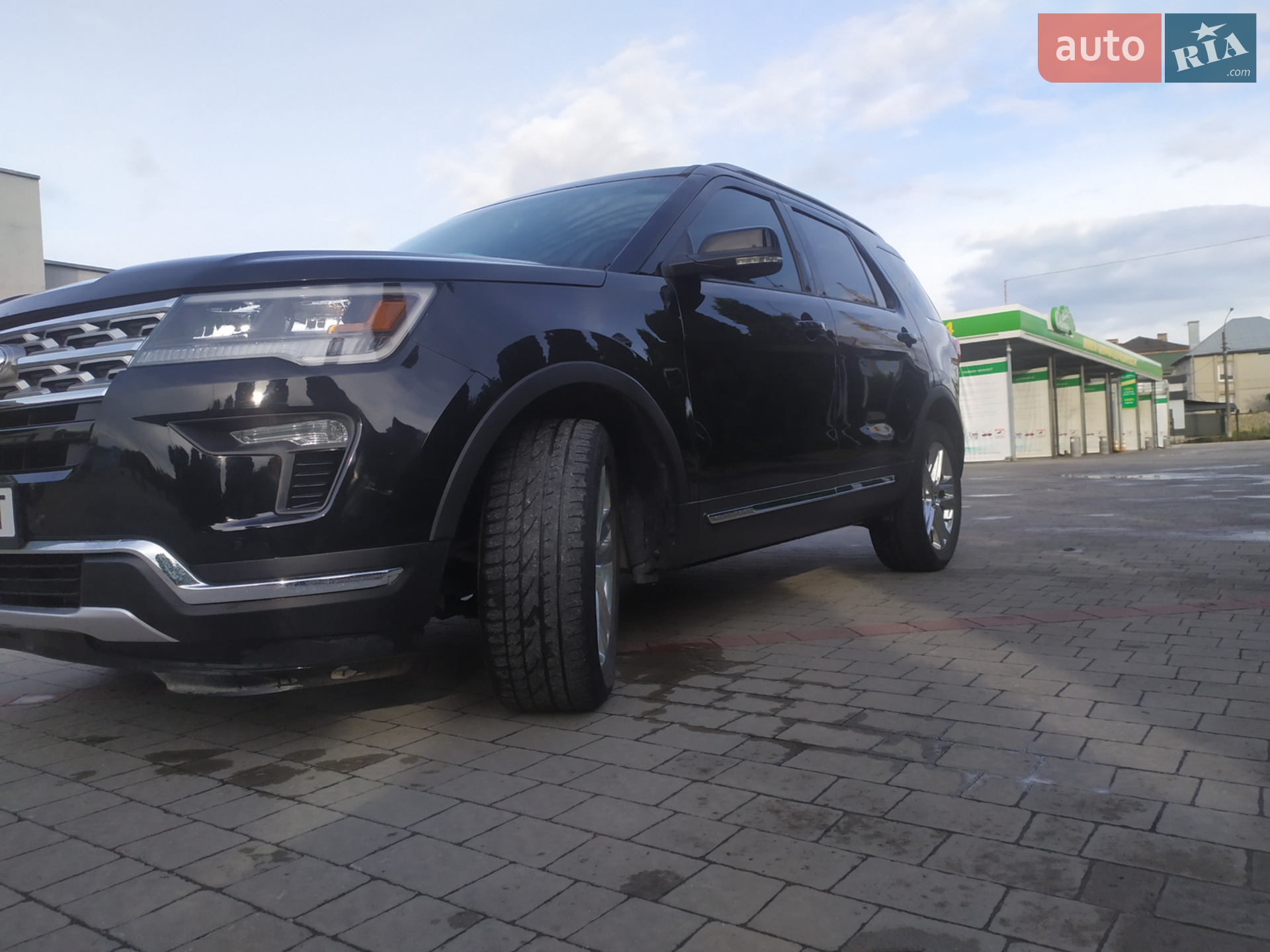 2016 Ford Explorer - мініатюра 13