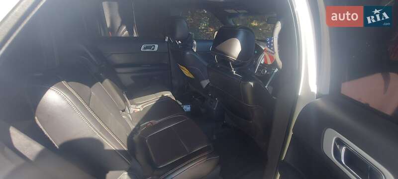 Внедорожник / Кроссовер Ford Explorer 2013 в Первомайске
