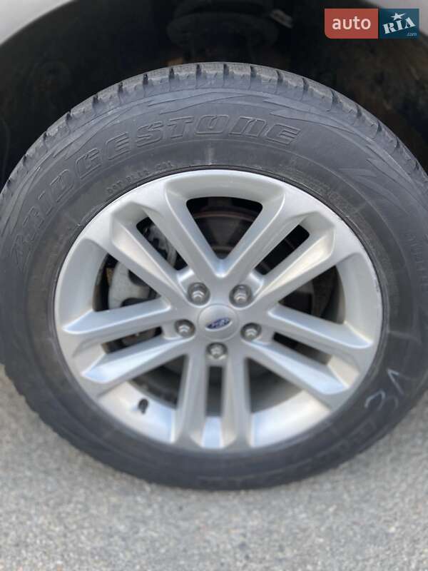 Позашляховик / Кросовер Ford Explorer 2017 в Києві