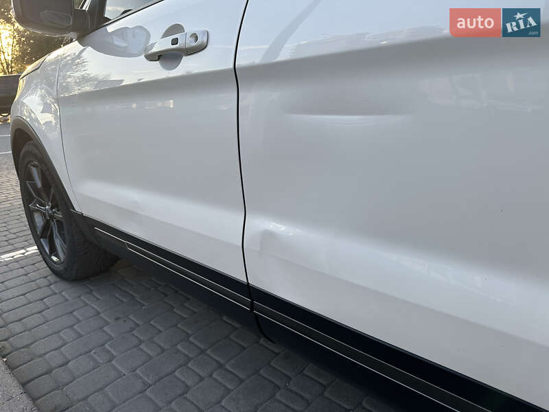 Внедорожник / Кроссовер Ford Explorer 2017 в Киеве фото 10 Внедорожник / Кроссовер Ford Explorer 2017 в Киеве