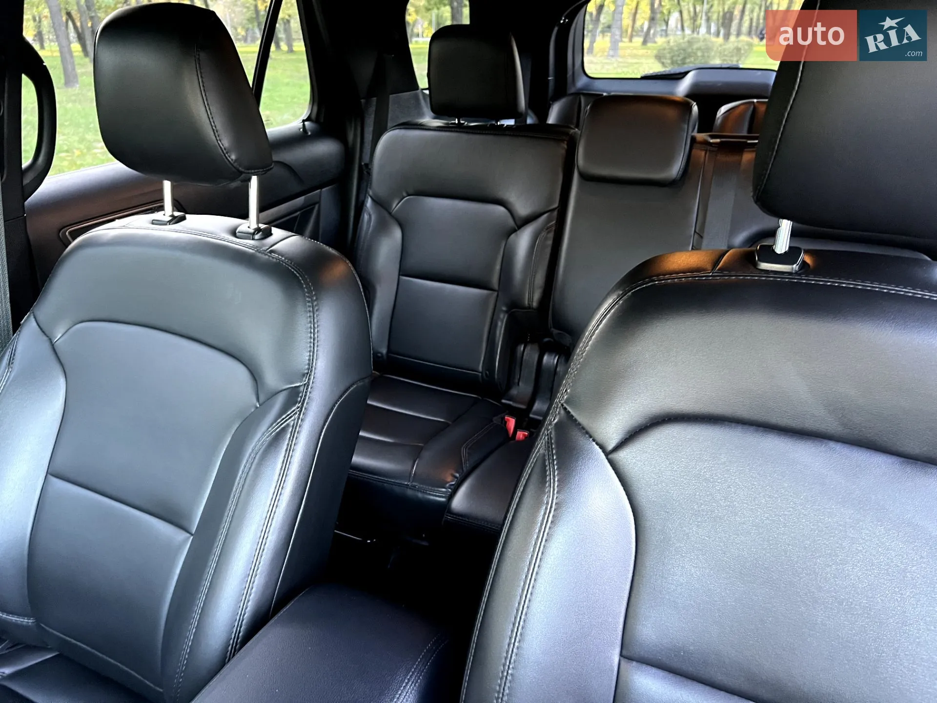 2018 Ford Explorer - мініатюра 11