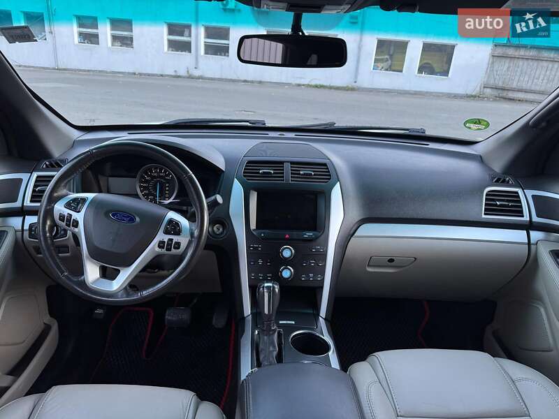 Внедорожник / Кроссовер Ford Explorer 2012 в Киеве