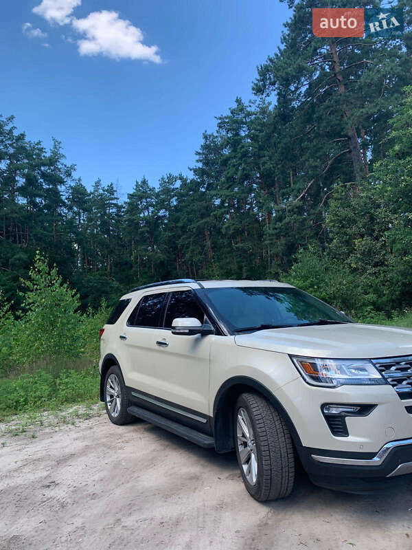 Внедорожник / Кроссовер Ford Explorer 2018 в Киеве фото 18 Внедорожник / Кроссовер Ford Explorer 2018 в Киеве