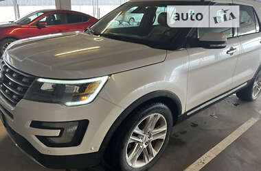 Ford Explorer 2015