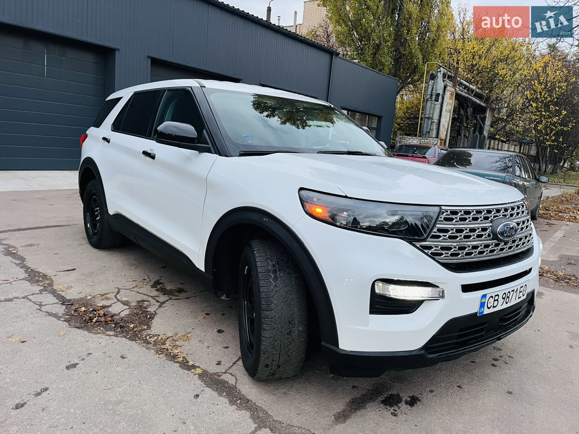 2020 Ford Explorer - мініатюра 2