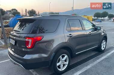 Позашляховик / Кросовер Ford Explorer 2017 в 