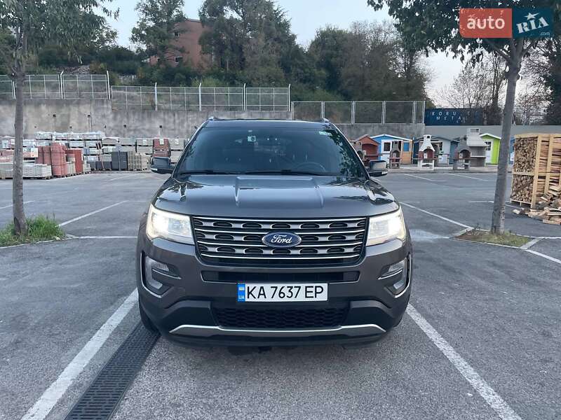 Внедорожник / Кроссовер Ford Explorer 2017 в Львове