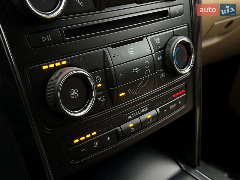 Внедорожник / Кроссовер Ford Explorer 2017 в Черновцах