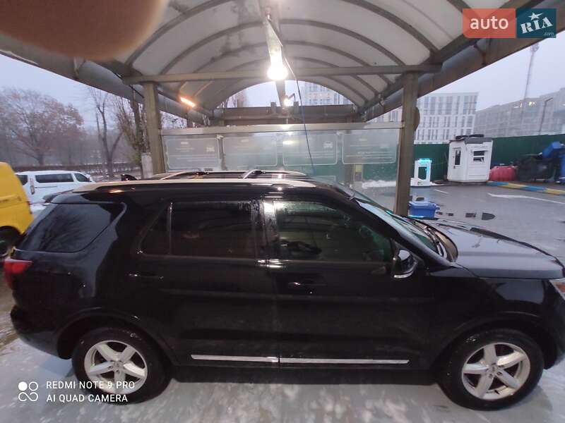 Внедорожник / Кроссовер Ford Explorer 2016 в Киеве