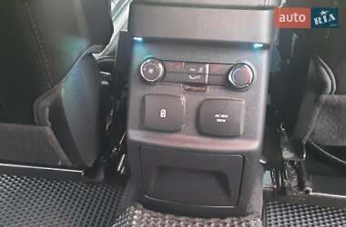 Внедорожник / Кроссовер Ford Explorer 2016 в Остроге