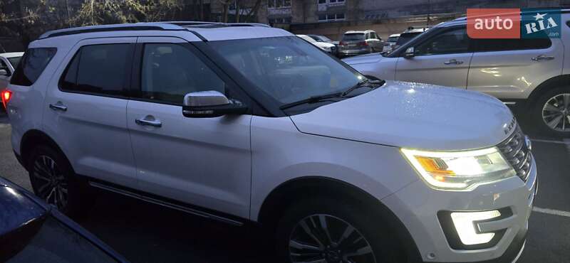 Позашляховик / Кросовер Ford Explorer 2015 в Києві