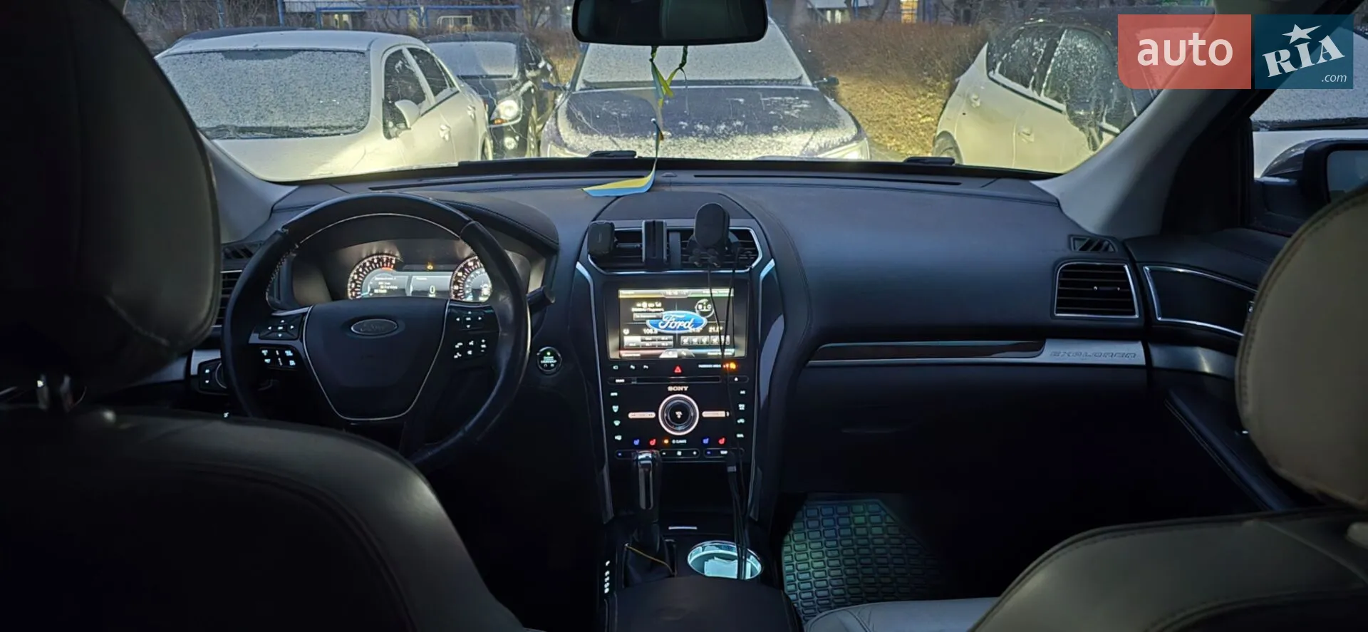 2015 Ford Explorer - мініатюра 9
