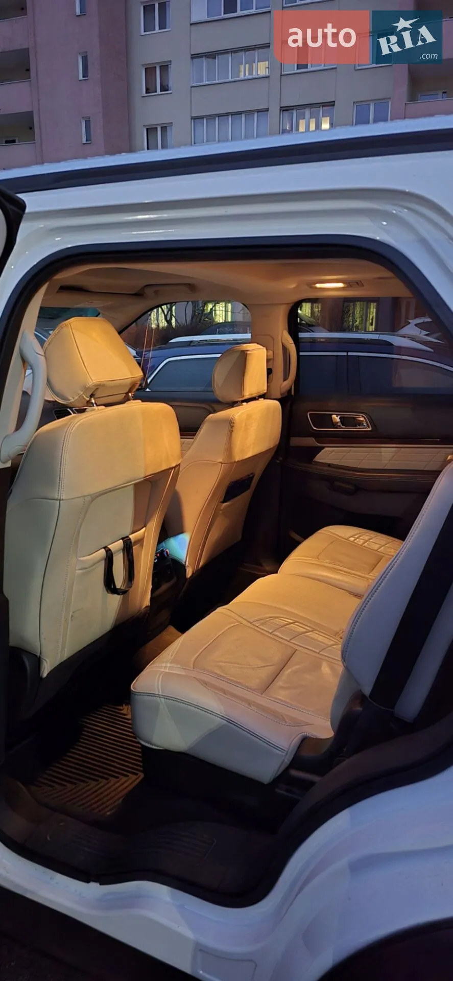 2015 Ford Explorer - мініатюра 13