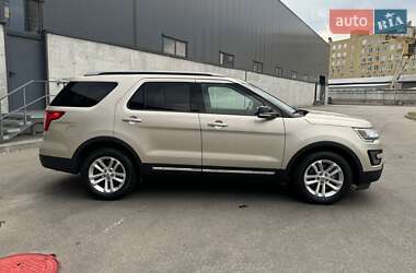 Внедорожник / Кроссовер Ford Explorer 2016 в Киеве