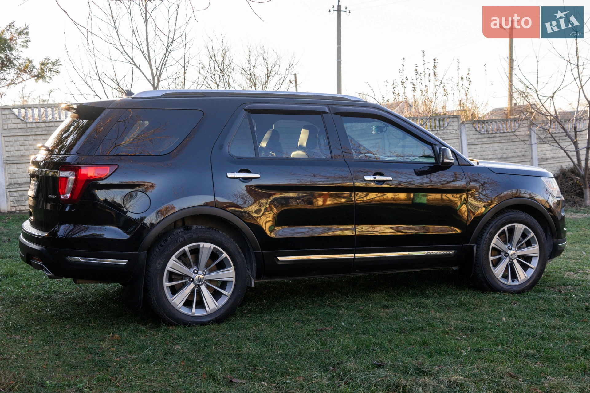 2017 Ford Explorer - мініатюра 10