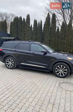 Позашляховик / Кросовер Ford Explorer 2020 в 