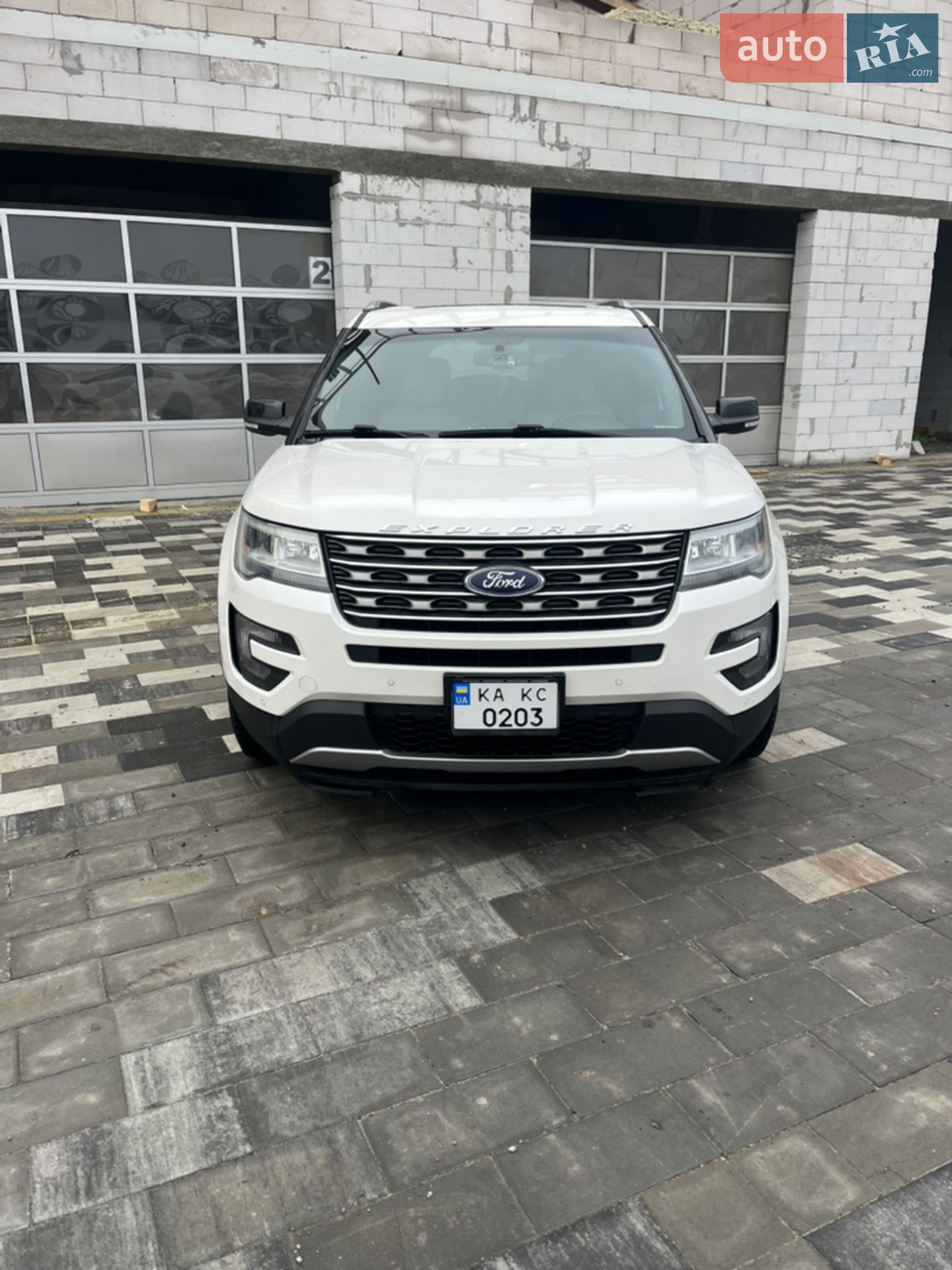 2015 Ford Explorer - мініатюра 2