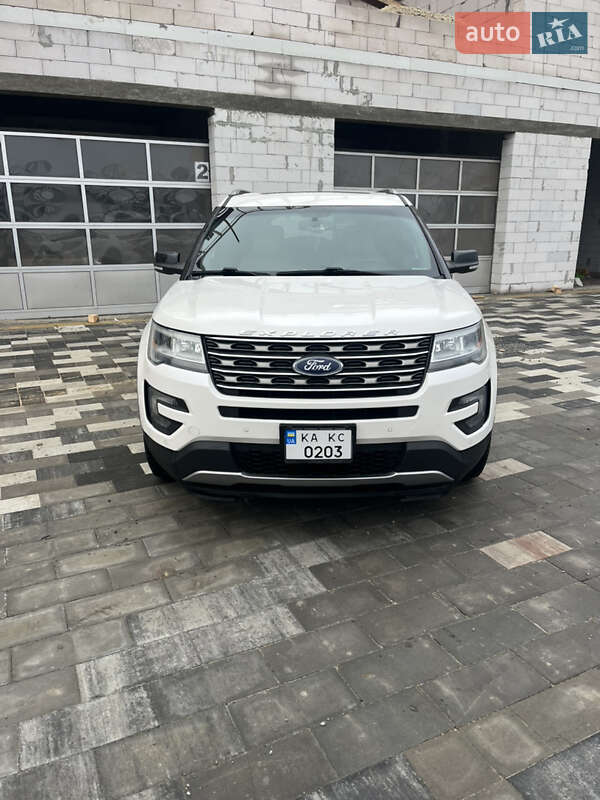 Внедорожник / Кроссовер Ford Explorer 2015 в Броварах