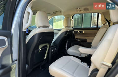 Внедорожник / Кроссовер Ford Explorer 2020 в 