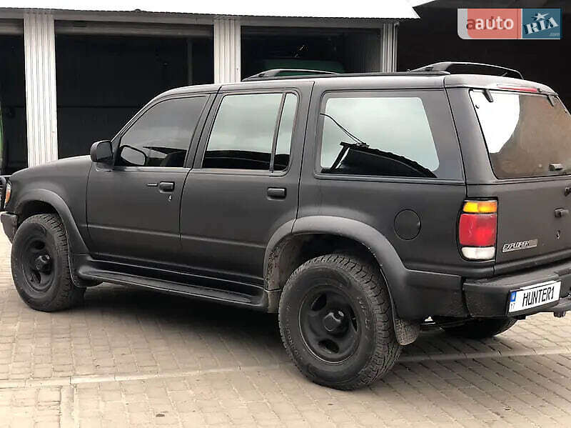 Позашляховик / Кросовер Ford Explorer 1996 в Лубнах