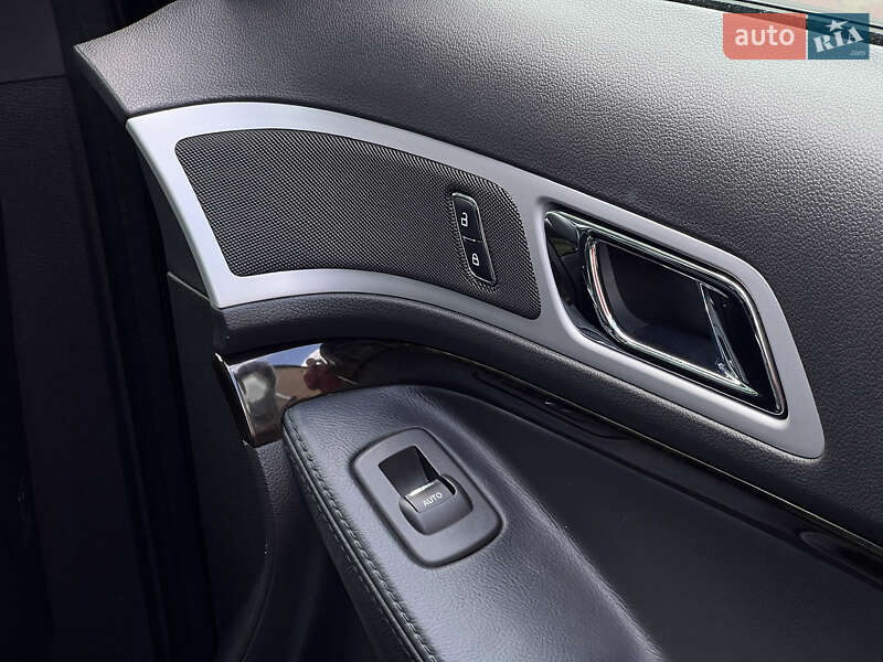 Позашляховик / Кросовер Ford Explorer 2014 в Львові