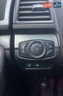 Внедорожник / Кроссовер Ford Explorer 2015 в Чернигове