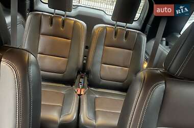 Внедорожник / Кроссовер Ford Explorer 2015 в Чернигове