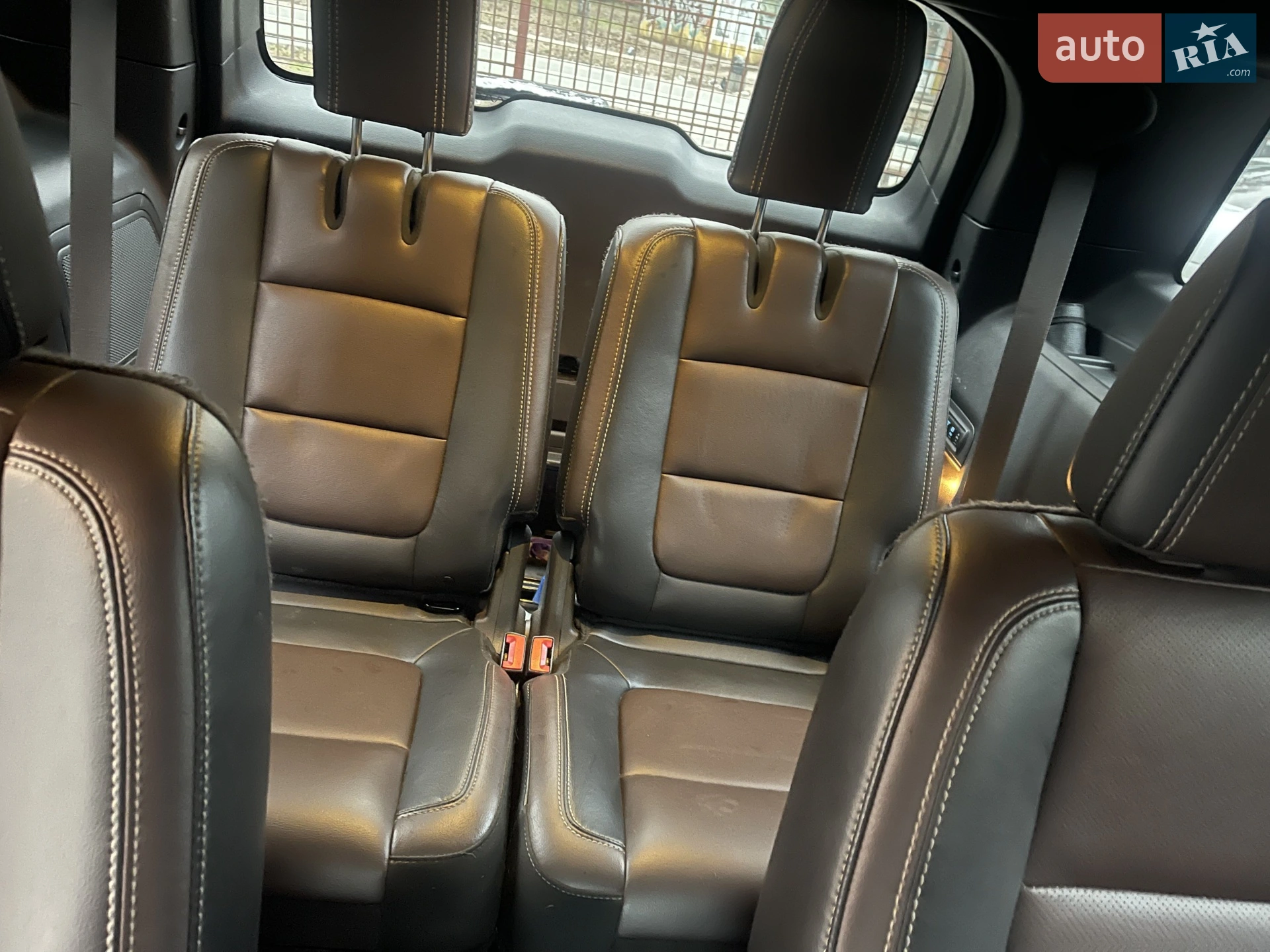 2015 Ford Explorer - мініатюра 19
