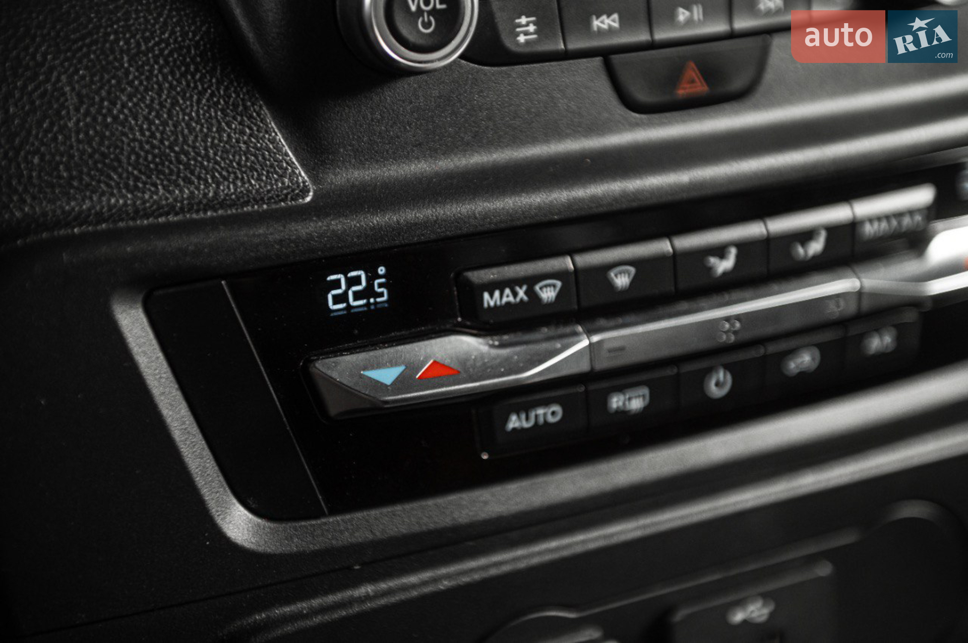 2020 Ford Explorer - мініатюра 44