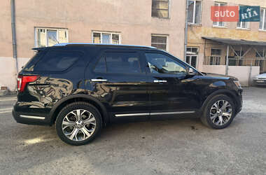 Внедорожник / Кроссовер Ford Explorer 2017 в 