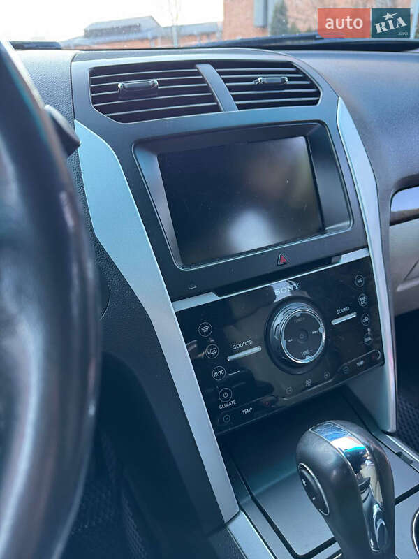 Позашляховик / Кросовер Ford Explorer 2014 в Вінниці