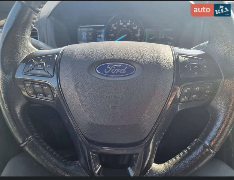 Внедорожник / Кроссовер Ford Explorer 2017 в Харькове