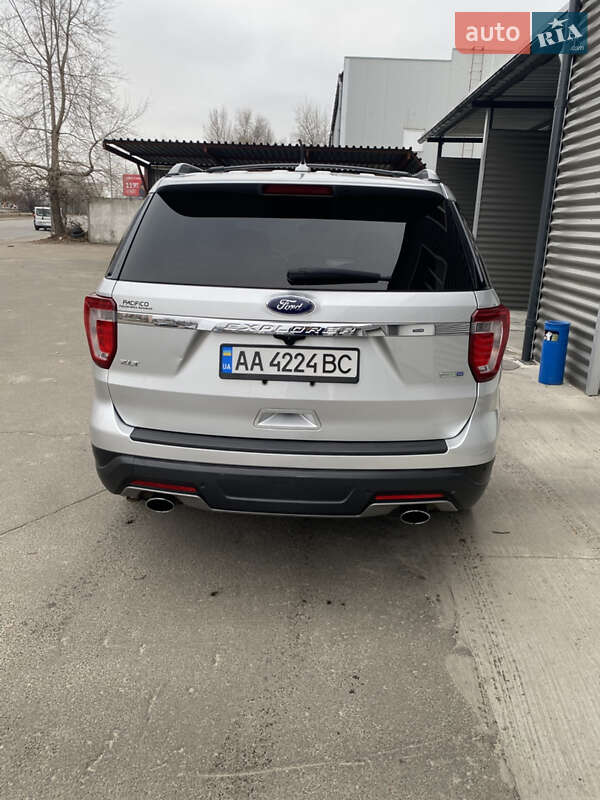 Внедорожник / Кроссовер Ford Explorer 2019 в Киеве