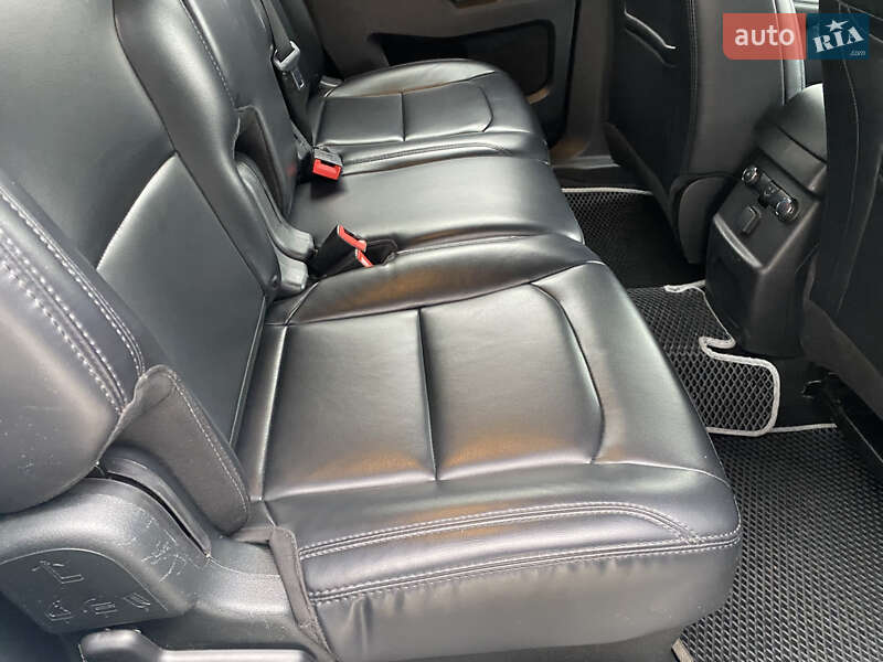 Внедорожник / Кроссовер Ford Explorer 2019 в Киеве