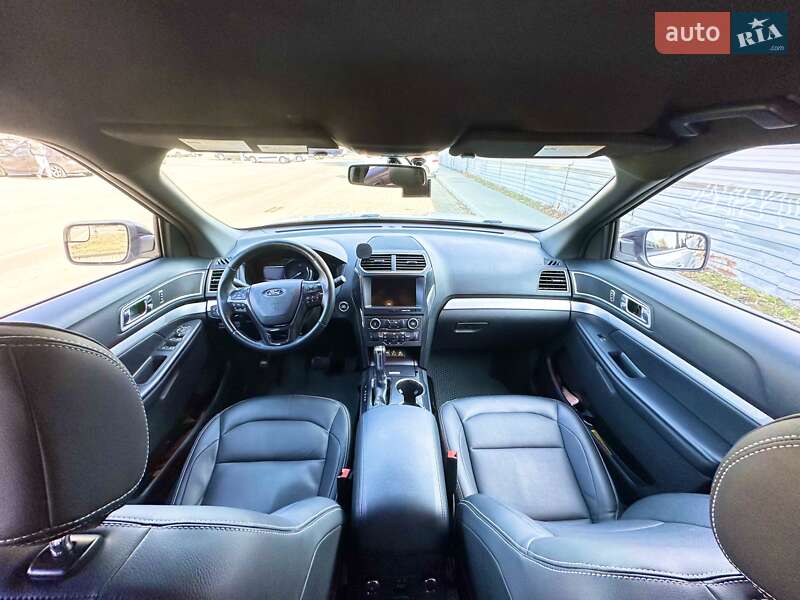 Внедорожник / Кроссовер Ford Explorer 2017 в Киеве фото 31 Внедорожник / Кроссовер Ford Explorer 2017 в Киеве
