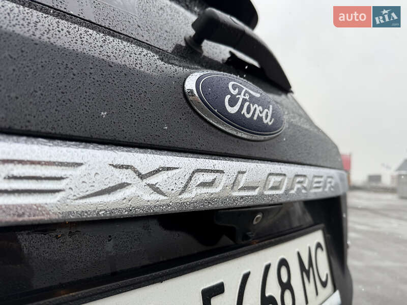 Внедорожник / Кроссовер Ford Explorer 2016 в Киеве