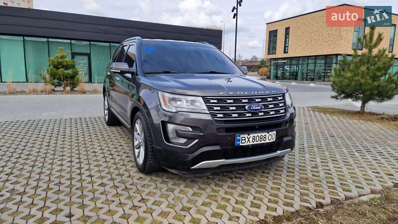 Позашляховик / Кросовер Ford Explorer 2017 в Хмельницькому фото Позашляховик / Кросовер Ford Explorer 2017 в Хмельницькому