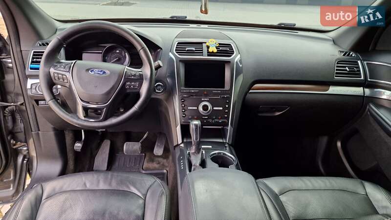 Позашляховик / Кросовер Ford Explorer 2017 в Хмельницькому