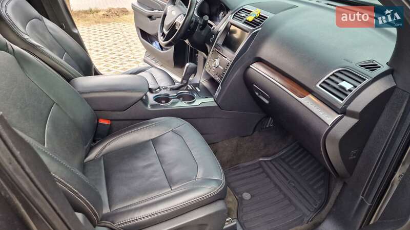 Позашляховик / Кросовер Ford Explorer 2017 в Хмельницькому