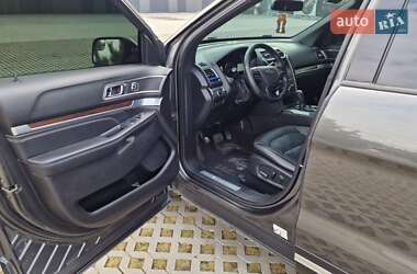 Позашляховик / Кросовер Ford Explorer 2017 в Хмельницькому фото 17 Позашляховик / Кросовер Ford Explorer 2017 в Хмельницькому