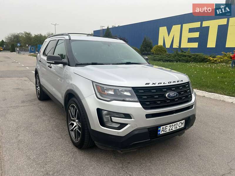 Внедорожник / Кроссовер Ford Explorer 2017 в Днепре
